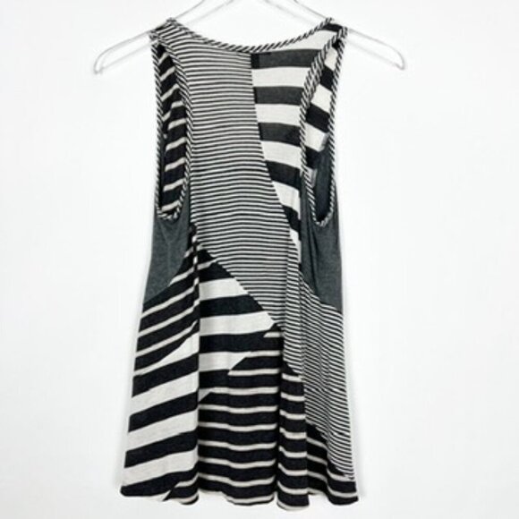 dELiA*s Tank Top Size M Black Cream Linen Blend Abstract Multi Striped Print - Picture 8 of 9